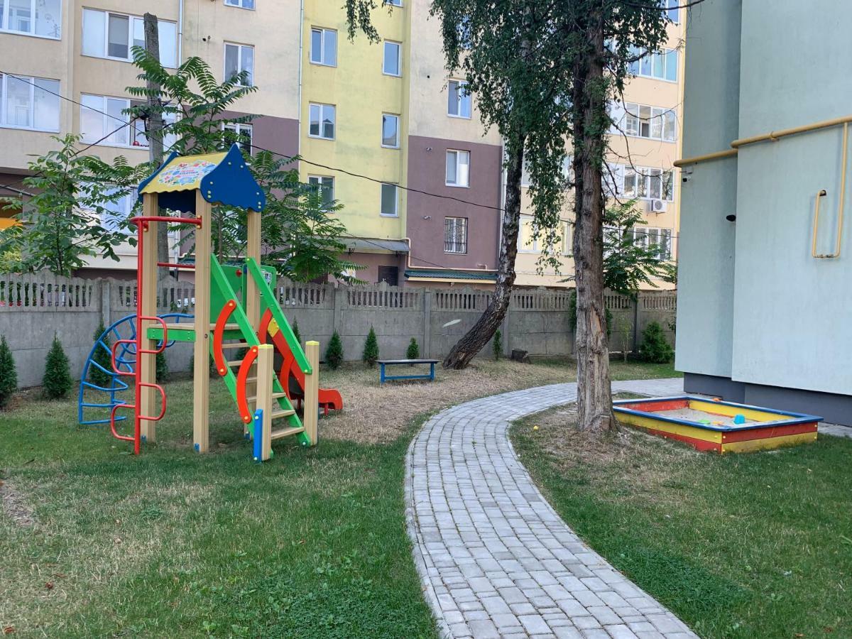 Comfort Place In The City Centre Ivano-Frankivsk Exteriör bild